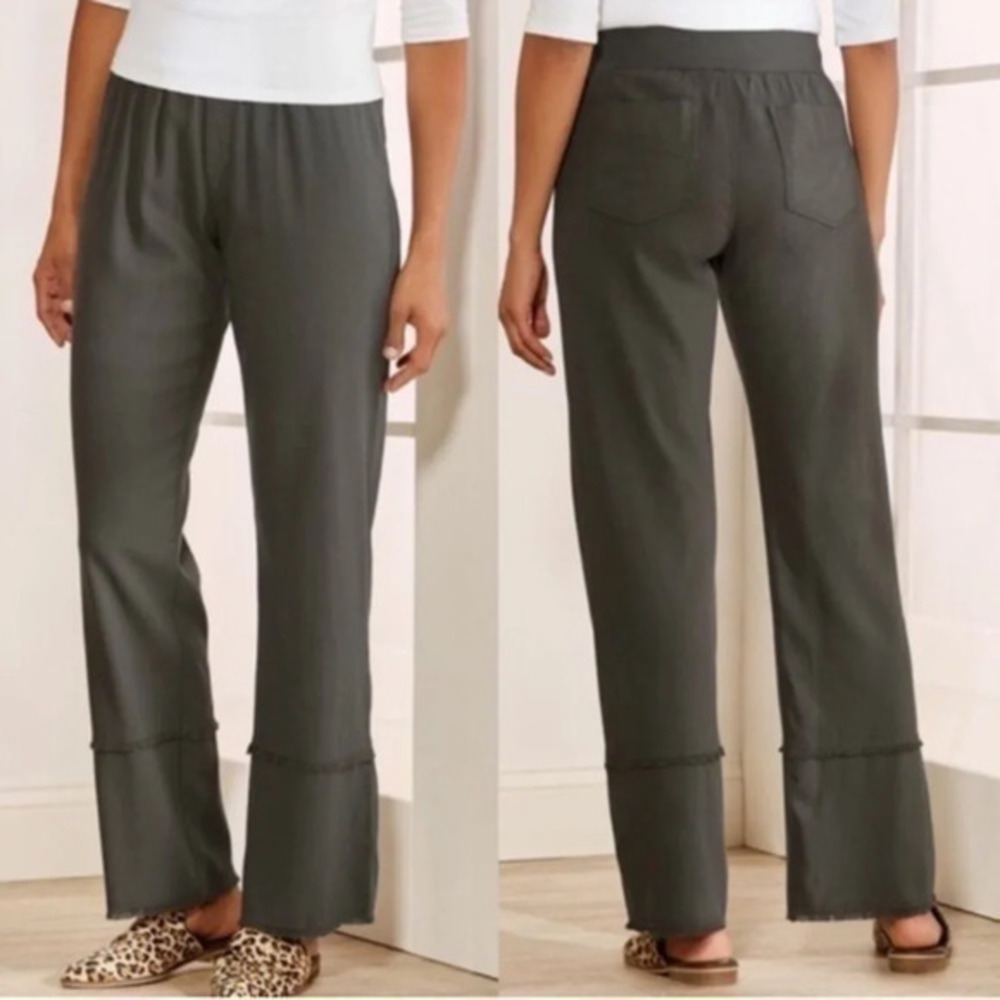 Soft surroundings olive green raw hem relaxed pant size S